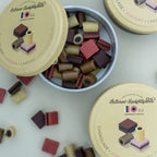 10 års Jubilæumsæske – Hattesens Konfektfabrik lakridskonfekt