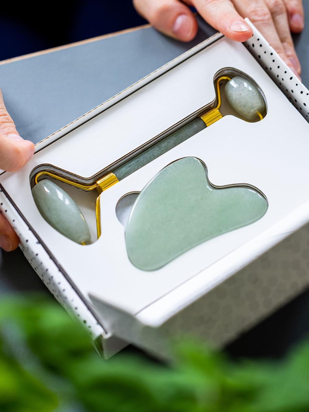 grums - The Gua Sha Box.