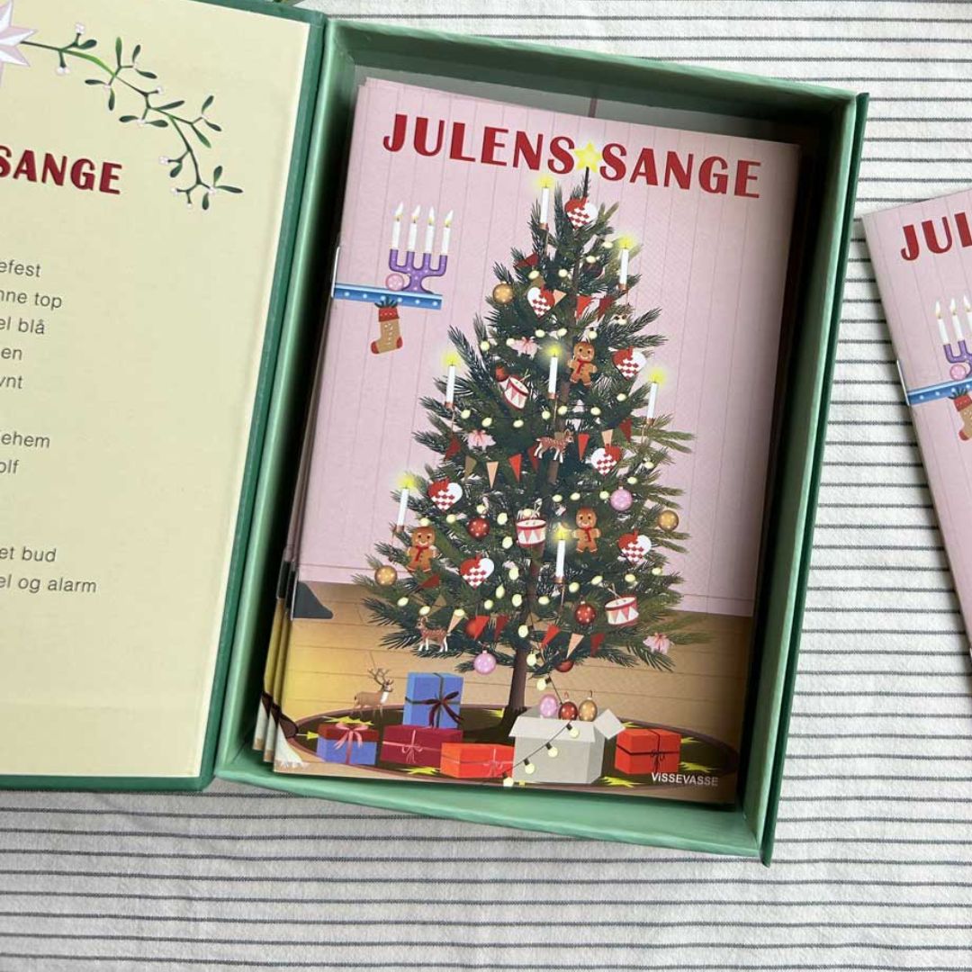 Julens Sange – 15 sanghæfter
Julesanghæfter i æske – 13 sange
Sanghæfter til dans om juletræet
