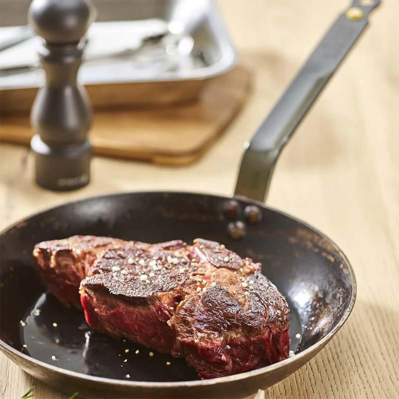 De Buyer – Stegepande Mineral B Lyonnaise, 28 cm.