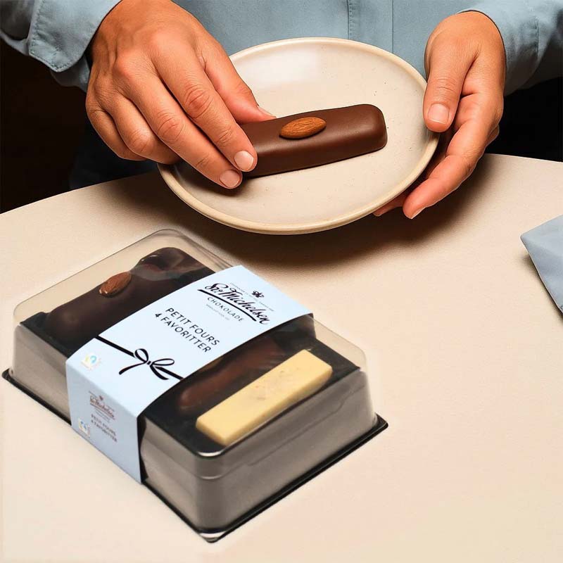 Sv. Michelsen - Petit Fours, Mix